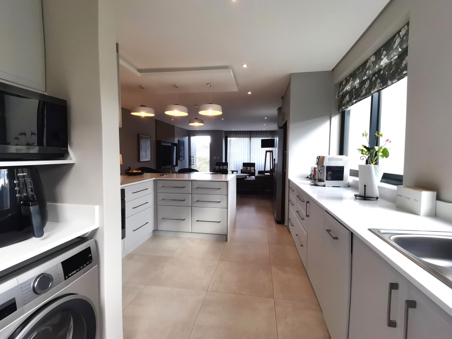 3 Bedroom Property for Sale in Simola Western Cape